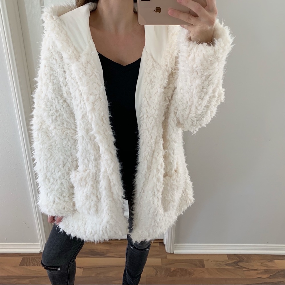 NOT AVAILABLEEE - Picture 2 of 7